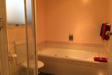 هتل Parklands Motor Lodge Timaru