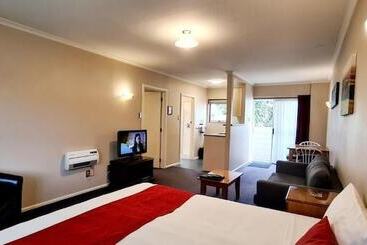 هتل Parklands Motor Lodge Timaru