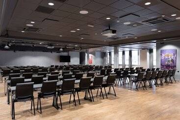 هتل Scandic Ambassadeur Drammen