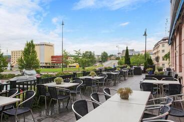 Thon Hotel Høyers
