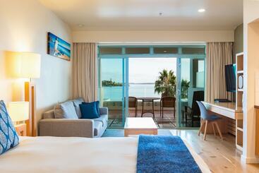 Paihia Beach Resort & Spa