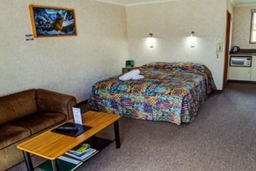 Parklands Motel & Apartments Te Anau