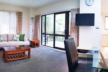 St James Apartments