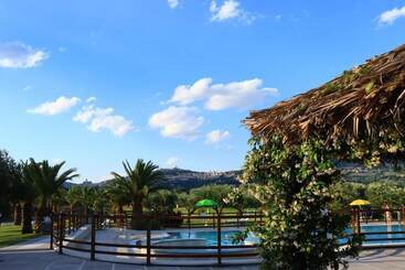 Agriturismo Il Casale Di Monica