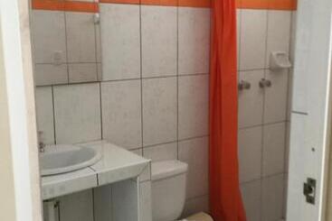 هاستل Paracas Backpackers House