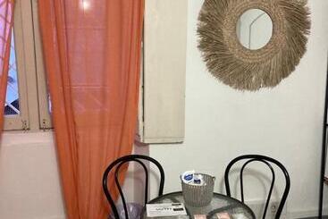 تختخواب و صبحانه Guest House Roma