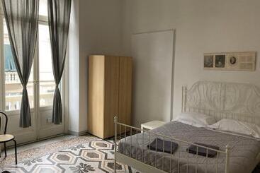 تختخواب و صبحانه Guest House Roma