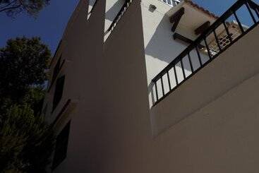 Encanto Del Mar