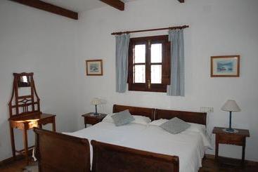 קוטג'' Hacienda Dos Olivos