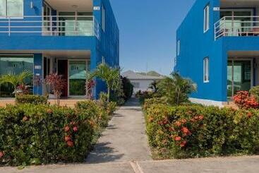 Harbour Island Residences