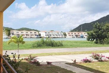 Harbour Island Residences