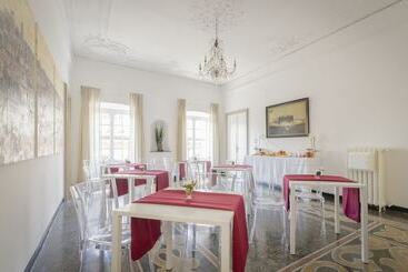 مسافرخانه Genova46 Suites & Rooms