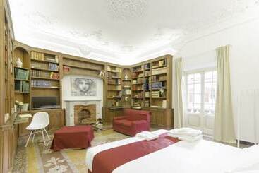 مسافرخانه Genova46 Suites & Rooms