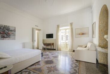 مسافرخانه Genova46 Suites & Rooms