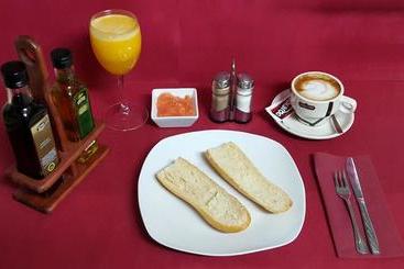 Hostal Infanta Dona Leonor