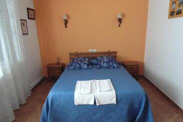 Hostal Río Mundo