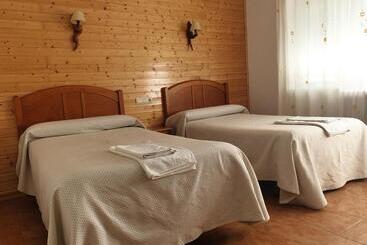 Hostal Río Mundo