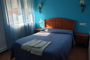 Hostal Río Mundo