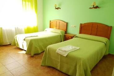 Hostal Río Mundo