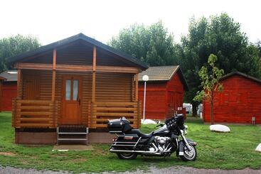 Camping Gran Sol - Montferrer i Castellbo