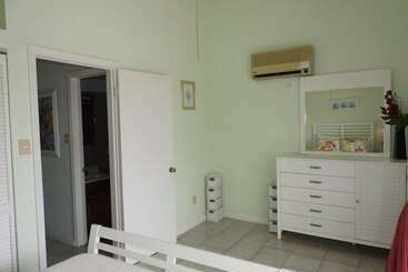 Villa 251b At Jolly Harbour
