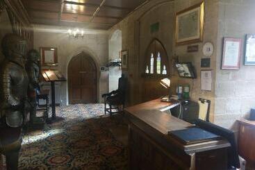 هتل Langley Castle