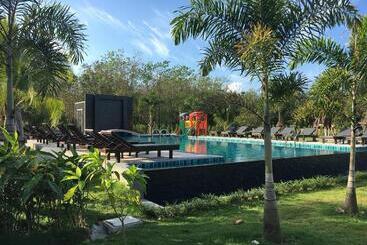 هتل Siri Lanta Resort