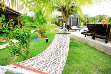 هتل Siri Lanta Resort