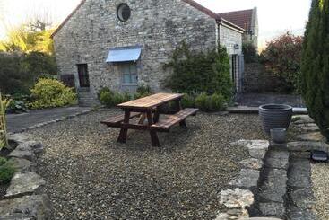 The Apple Shed
