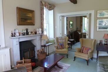 The Old Vicarage B&b