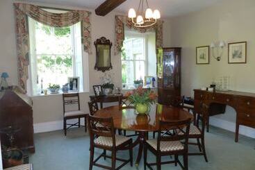 The Old Vicarage B&b