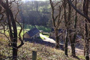 Troedyrhiw Holiday Cottages