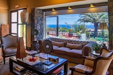 تختخواب و صبحانه 5 Suites Lanzarote