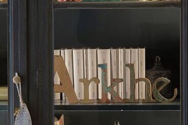 تختخواب و صبحانه Arkhé Hotel Boutique Pals