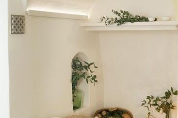 تختخواب و صبحانه Arkhé Hotel Boutique Pals