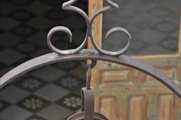 تختخواب و صبحانه Casa Almara