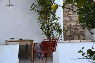 تختخواب و صبحانه Casa Almara