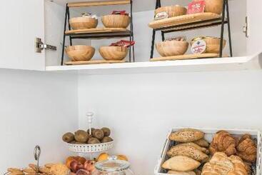 تختخواب و صبحانه Home2book Casa Boissier, Breakfast Included