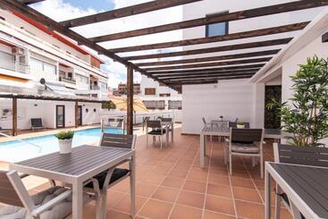 تختخواب و صبحانه Home2book Casa Boissier, Breakfast Included