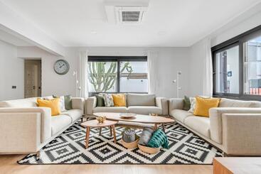 تختخواب و صبحانه Home2book Casa Boissier, Breakfast Included