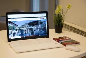تختخواب و صبحانه Tinto Dreams Hostel