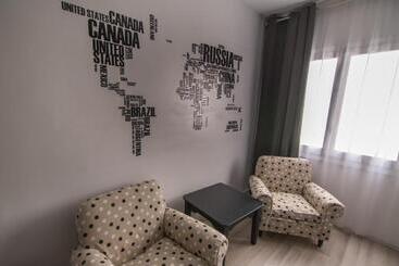 تختخواب و صبحانه Tinto Dreams Hostel
