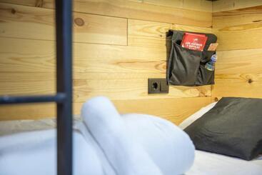 تختخواب و صبحانه Tinto Dreams Hostel