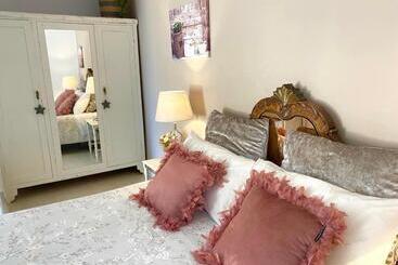 تختخواب و صبحانه Casa Doramas Vv