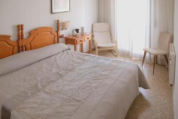 Hostal La Toba