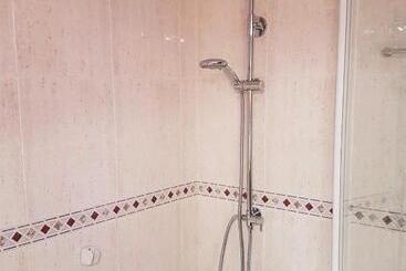 Hostal La Toba