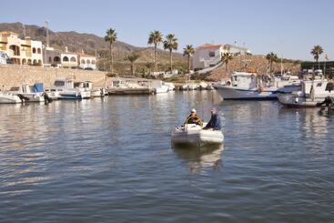 هتل Taiga Almeria Playa