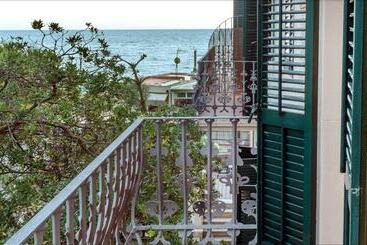Hotel Kalima Beach