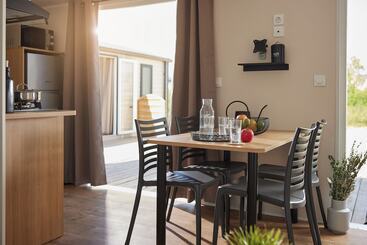 هتل Taiga Almeria Playa