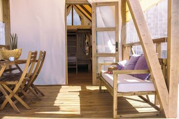 هتل Taiga Almeria Playa